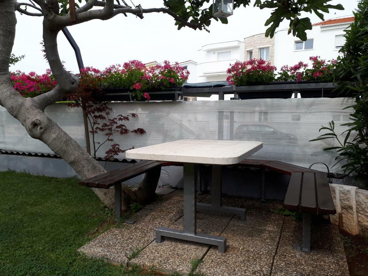 PUY Andela Apartment מראה חיצוני תמונה